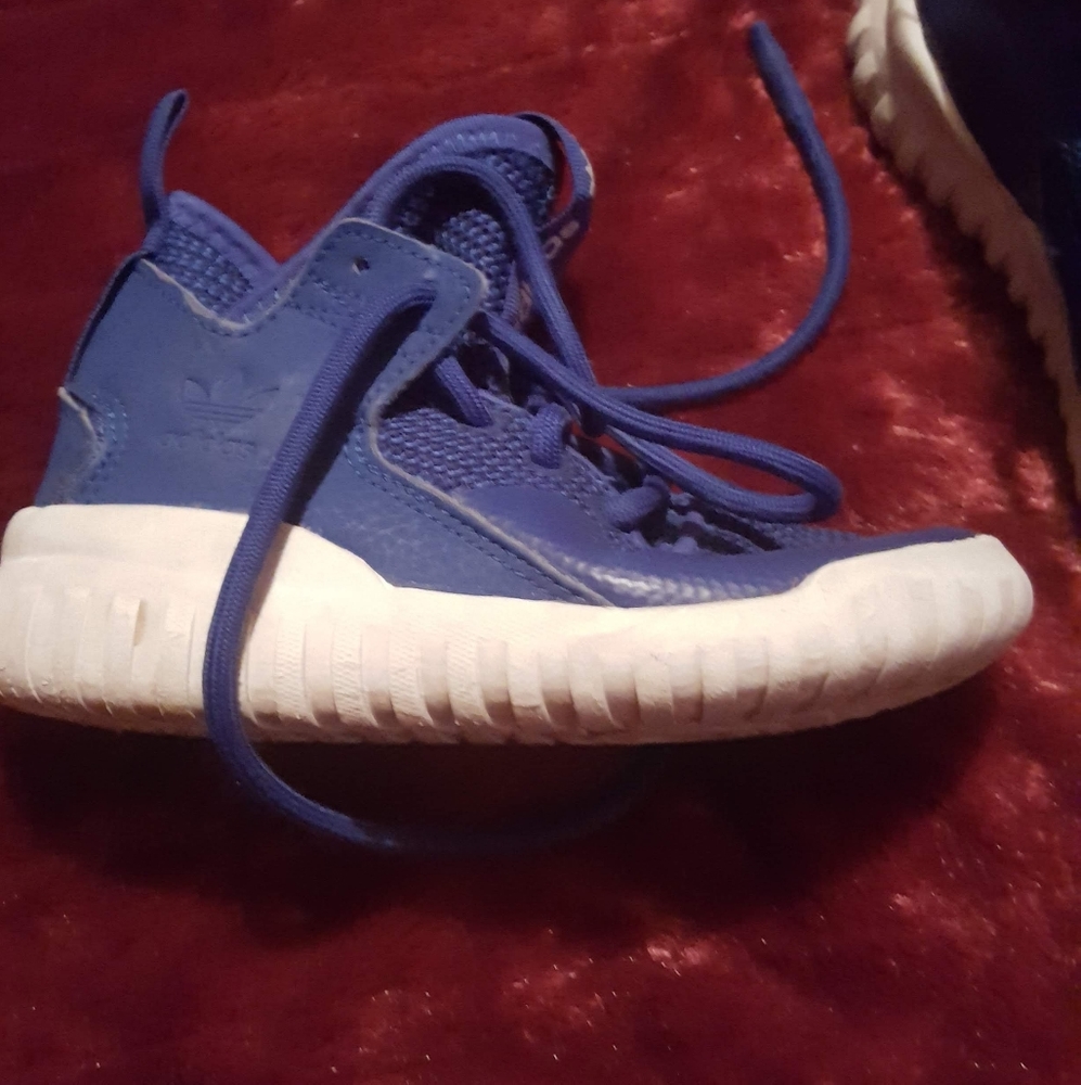 tennis shoes kids